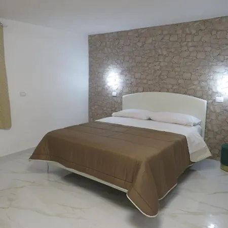Tortora House Naples